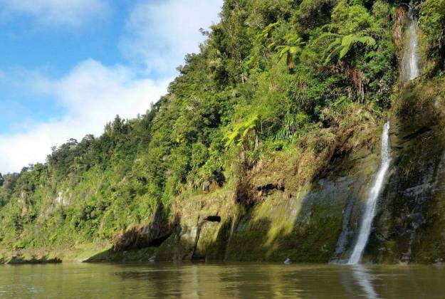 Whanganui River waterfall