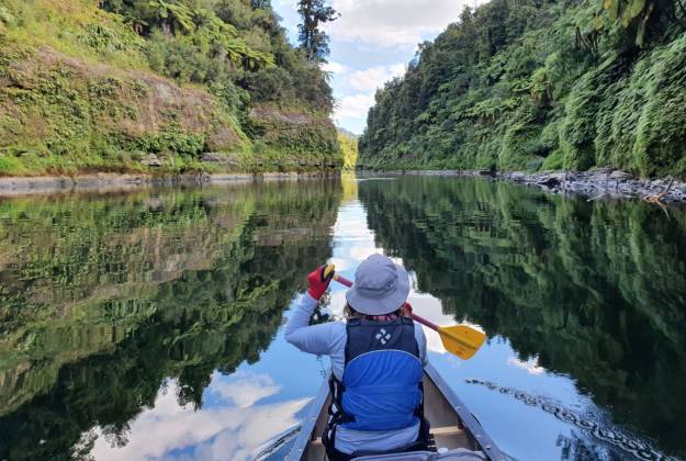 Canoeing the Whanganui River